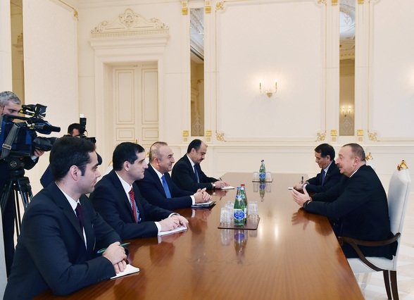 Bakan Çavuşoğlu Aliyev’le Görüştü