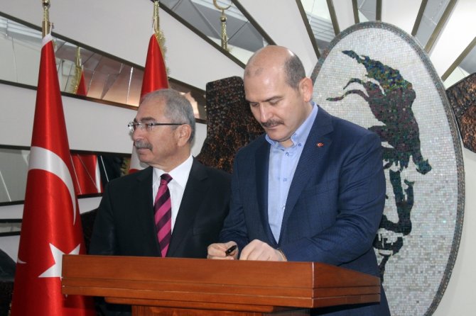 Soylu Mardin Valiliğini Ziyaret Etti