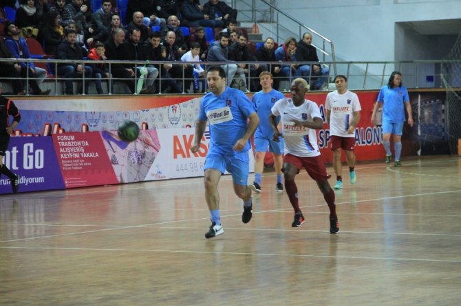 Trabzonspor’un Efsaneleri Karşı Karşıya Geldi