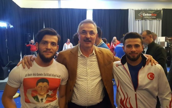 Genç Haltercilerden 8 Madalya