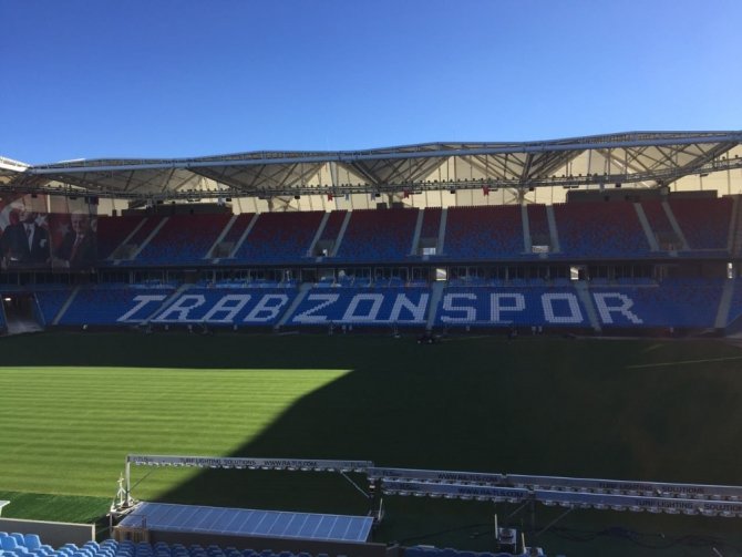 Eski Futbolcular Yeni Stadı Gezdi