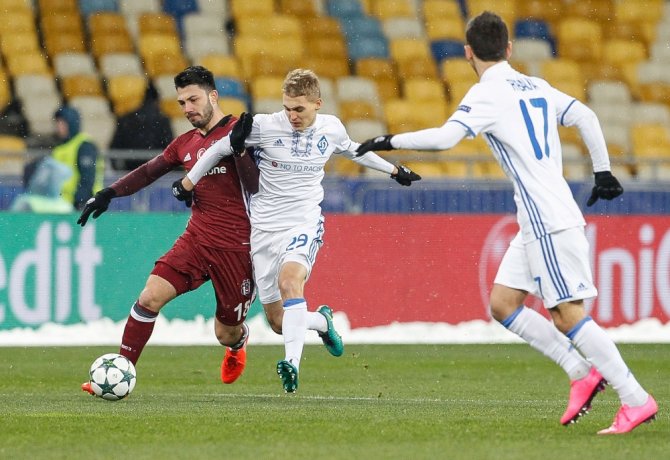 İlk Yarıda 4 Gol, 1 Penaltı, 1 Kırmızı