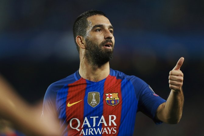 Nou Camp’ta Arda Şov