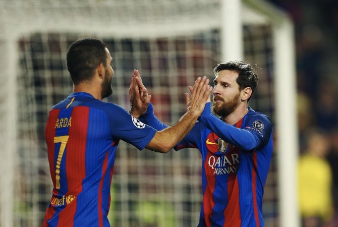 Nou Camp’ta Arda Şov