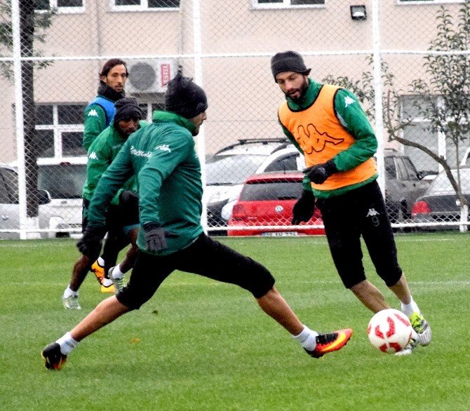 Giresunspor Başkanı Bozbağ’dan Futbolculara Sert Uyarı