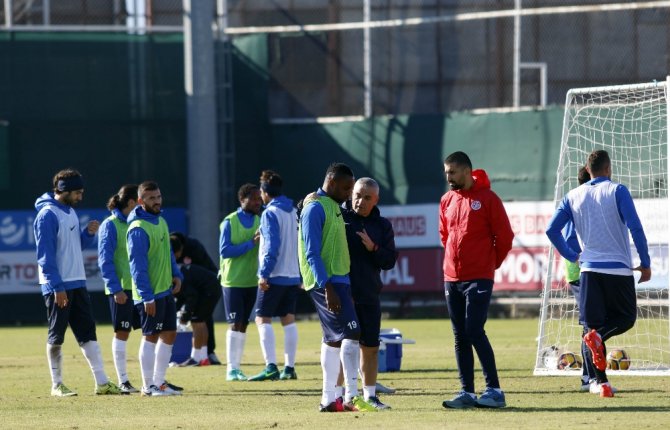 Antalyaspor’da Moraller Yerinde