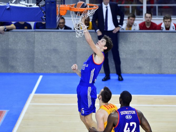 1. Periyot Anadolu Efes’in