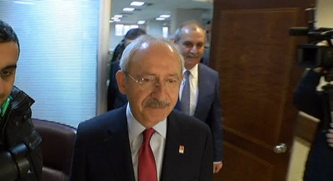 Kılıçdaroğlu Yeniçağ Gazetesini Ziyaret Ediyor