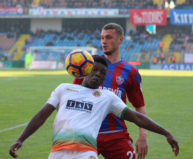 Alanyaspor’u Deplasmanda Karabükspor’u Devirdi