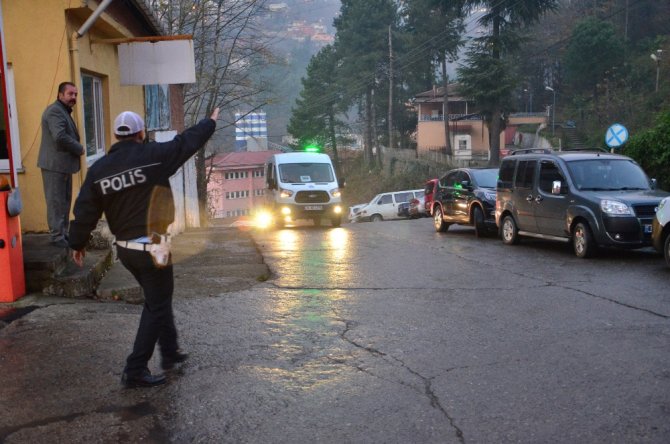 Şehit Polisin Naaşı Memkeleti Zonguldak’ta