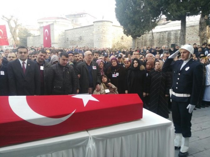 Sinop Şehidine Ağladı