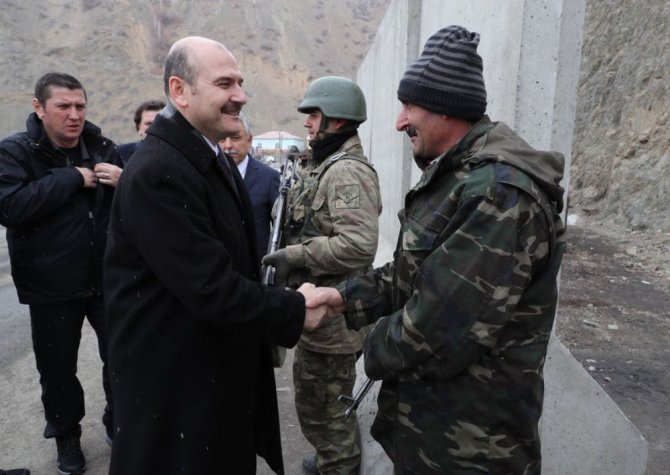 Bakan Soylu’dan Asker Ve Polislere Ziyaret
