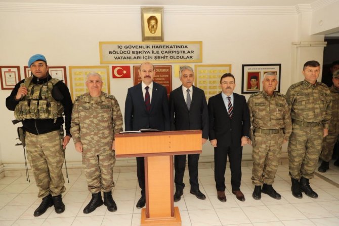 Bakan Soylu’dan Fatihler Taburuna Ziyaret