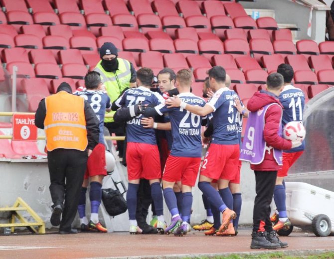 Boluspor: 3 - Darıca Gençlerbirliği: 1
