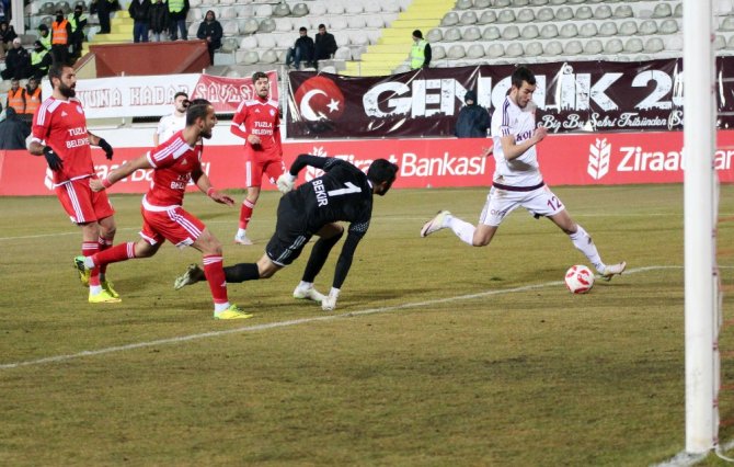 Elazğıspor Tuzlaspor’a Boyun Eğdi