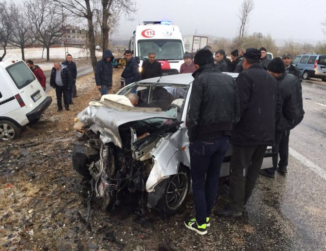 Tokat’ta Feci Kaza: 2 Ölü, 3 Yaralı