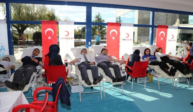 Borsa İstanbul’da Gong ’Kan Bağışı’ İçin Çaldı