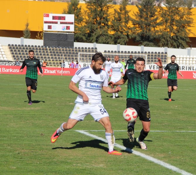 Akhisar Belediyespor 2. Lig Ekibini Deviremedi