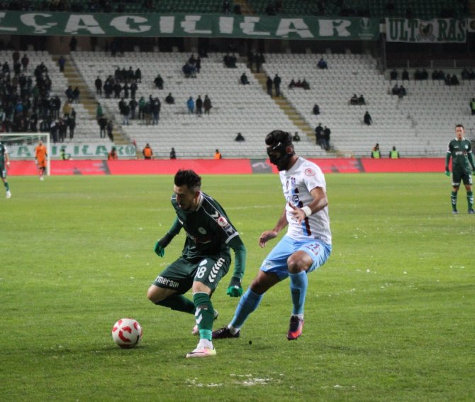 İlk Yarı Golsüz Bitti