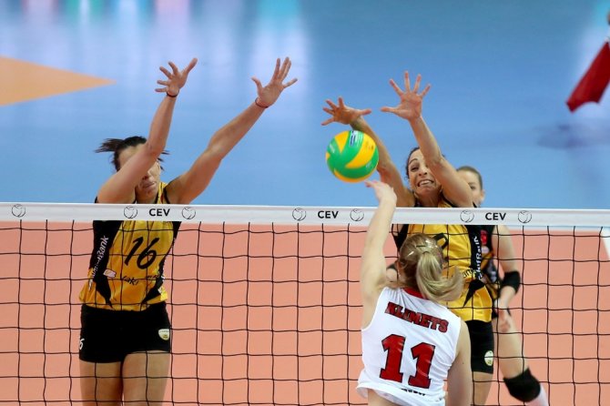 Vakıfbank İyi Başladı