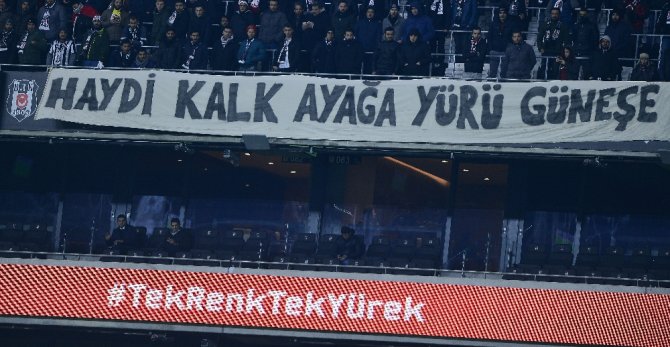 Tüm Taraftarlara Alkışlar: Şehit Aileleri İçin 850 Bin Tl !