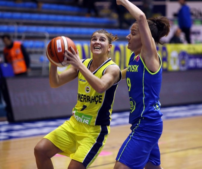 Fenerbahçe 5. Galibiyetini Aldı