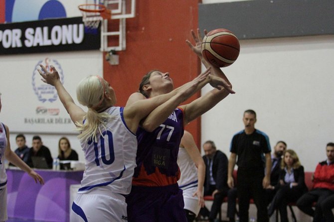 Samsun Canik Belediyespor Gruplardan Çıkamadı