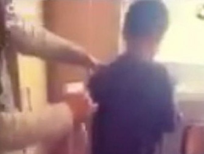 Öğrencisine Sprey Sıkan Stajyer Öğretmene Soruşturma