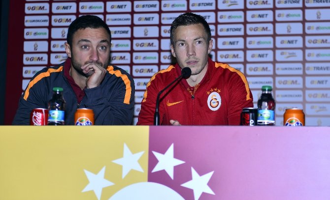 Linnes Ayrılacak Mı ?