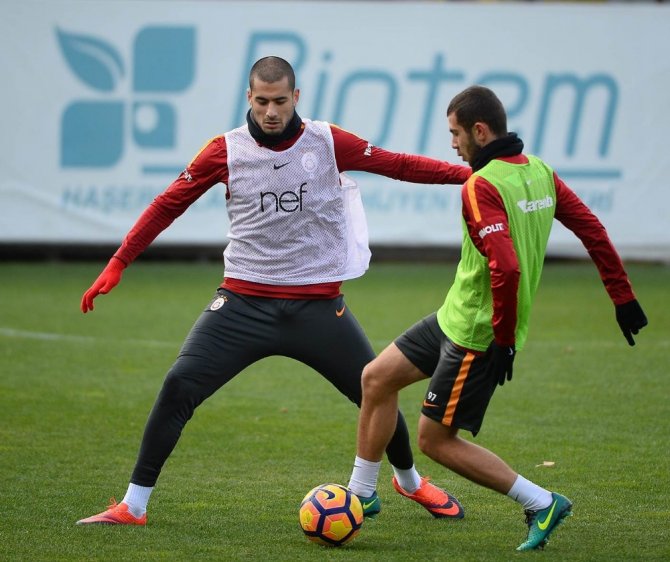 Galatasaray’da Zorlu Deplasmana Hazırlıklar Sürüyor