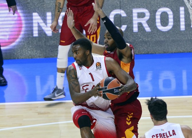 Galatasaray İtalyan Temsilcisini Devirdi