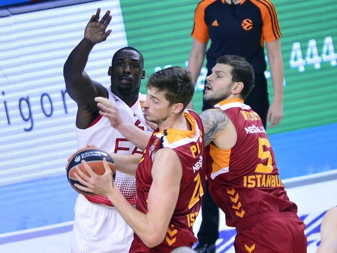 Galatasaray İtalyan Temsilcisini Devirdi