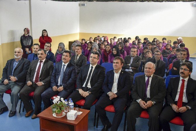 Vali Memiş’in Okul Ziyaretleri Devam Ediyor