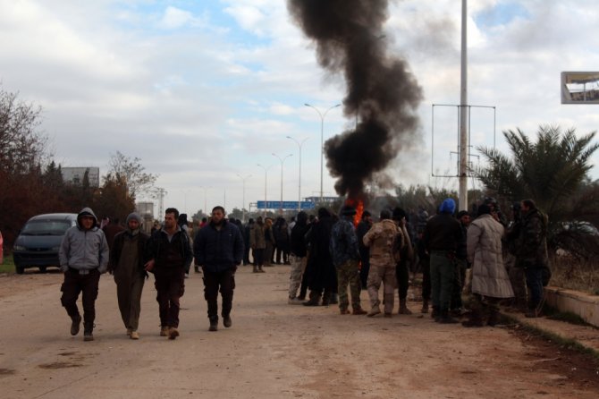 Halep’te Tahliye Konvoyuna Saldırı Görüntülendi