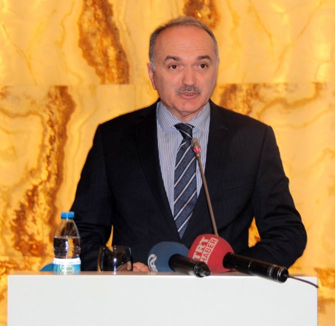“İslam Dünyası Olarak Çok Kritik Süreçten Geçiyoruz”