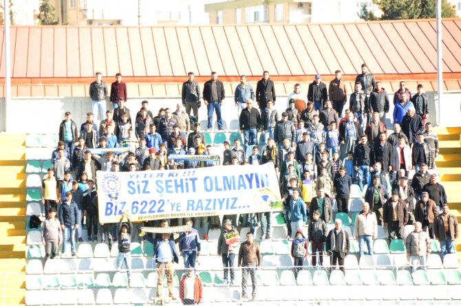 Sahaya Asker Selamıyla Çıktılar