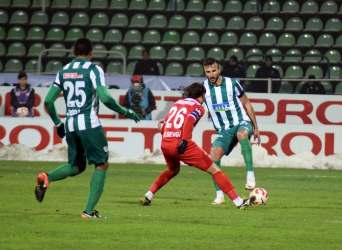 Giresunspor, Samsunspor’u Yendi