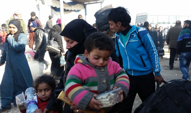 Halep’ten Tahliyeler Devam Ediyor