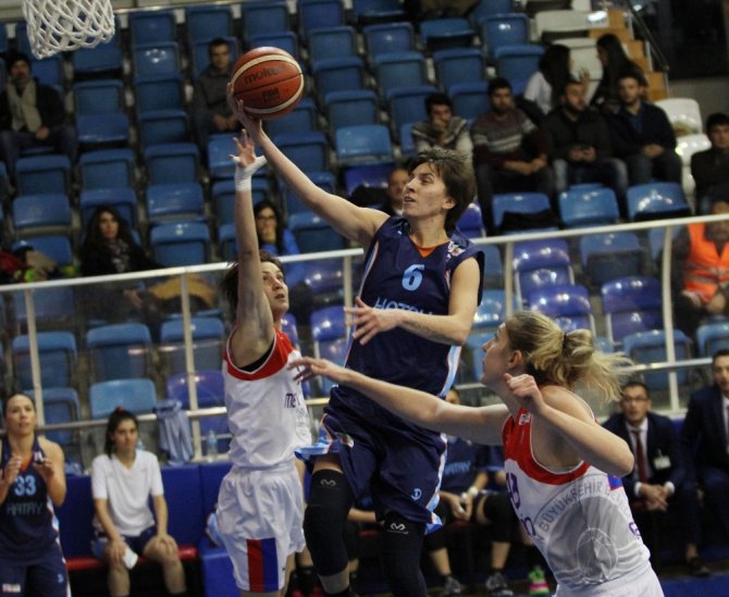 Mersin Büyükşehir Belediyespor Evinde Yenildi