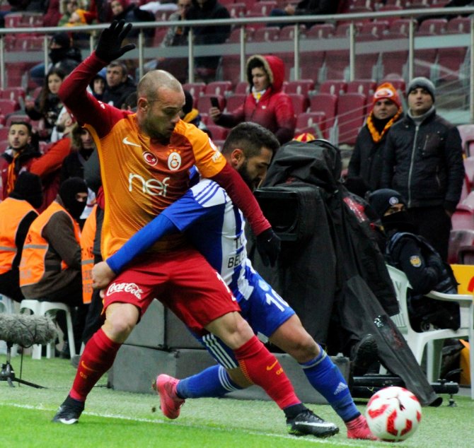 Aslan Kupada İlk Galibiyetini Aldı