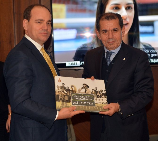 Arnavutluk Cumhurbaşkanı’ndan Anlamlı Ziyaret