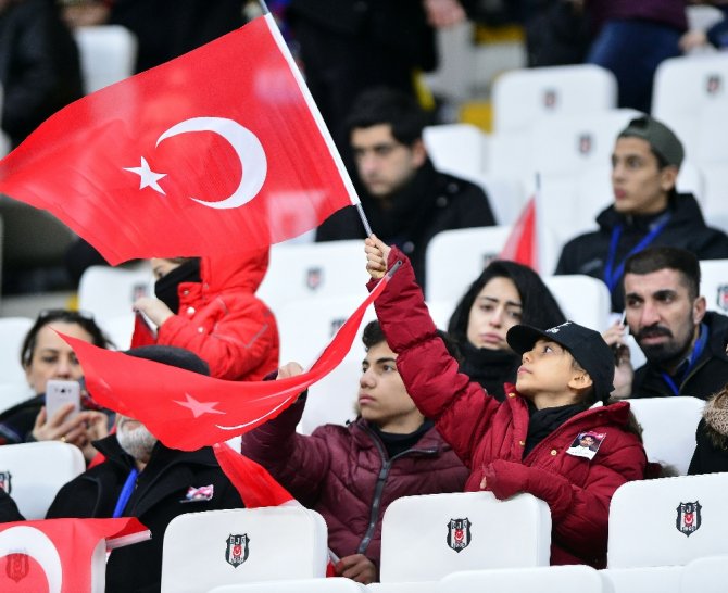 Vodafone Arena’da Tarihi Gün