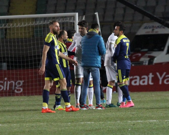 Fenerbahçe Kupada İlk Galibiyetini Aldı