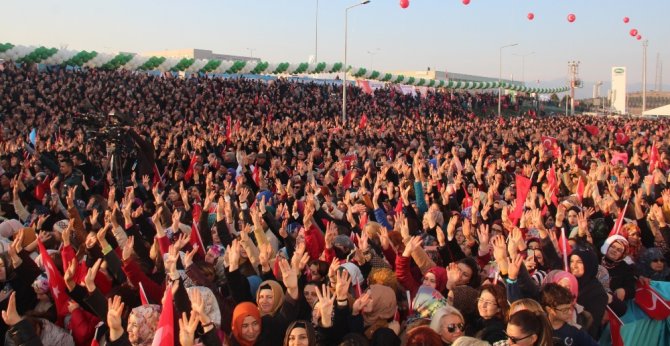 “Biz Bir Ölür Bin Diriliriz”