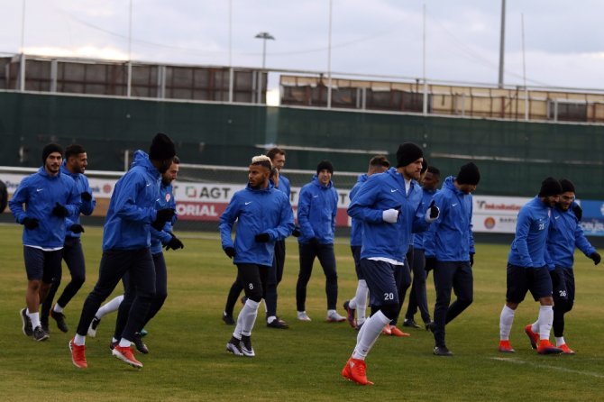Antalyaspor’da Kasımpaşa Mesaisi Sürüyor