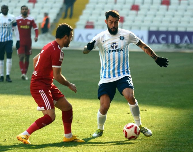Sivas’ta Golsüz Beraberlik