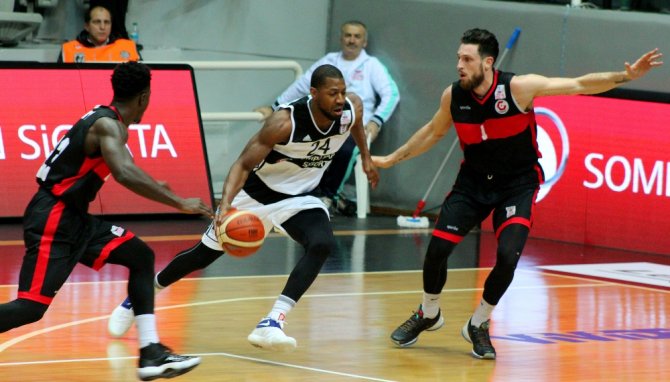 Beşiktaş Evinde Kazandı