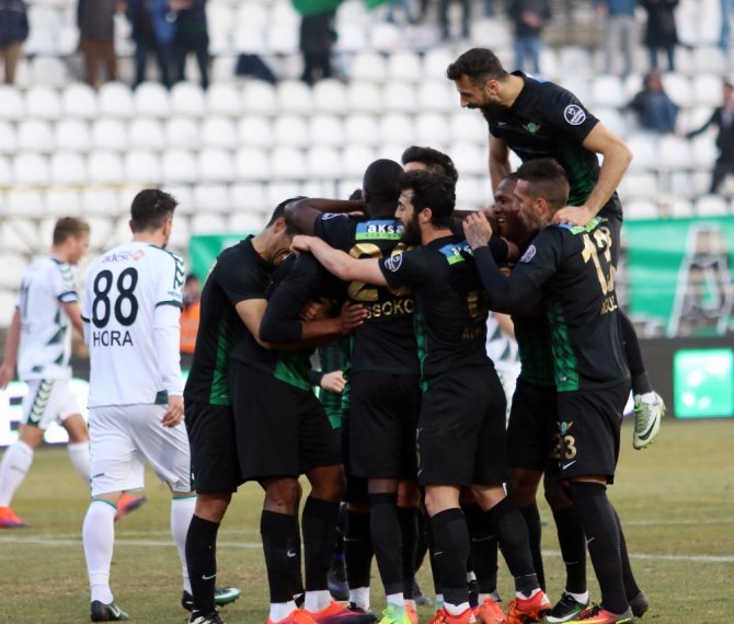 Akhisar’dan Kritik Galibiyet