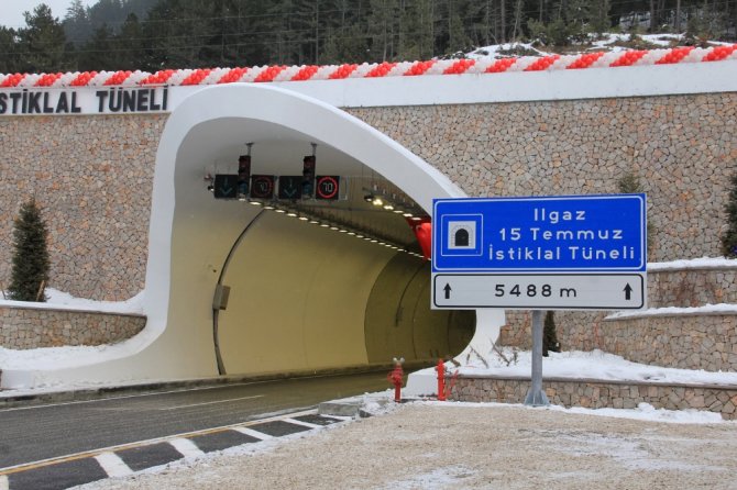 Başbakan Açılışı Yaptı, Cumhurbaşkanı Müjdeyi Verdi