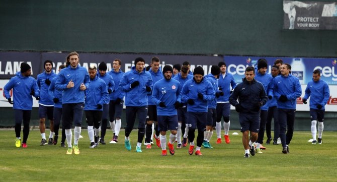 Antalyaspor 2 Ocak’ta Topbaşı Yapacak